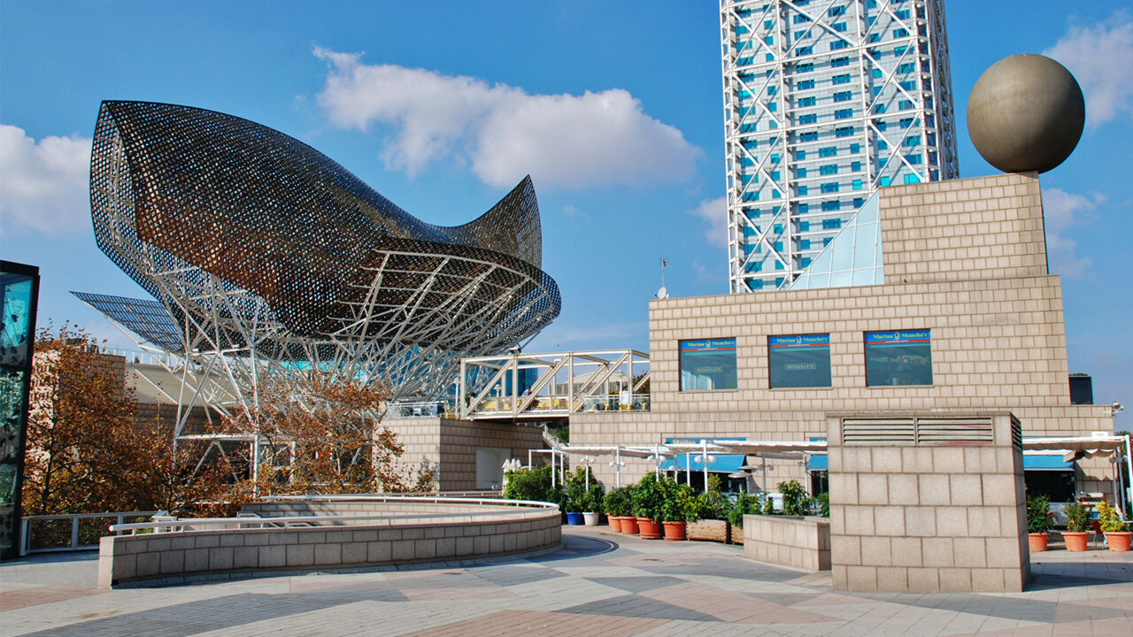 Fischskulptur "El Peix d'or" in Barcelona von Frank Gehry