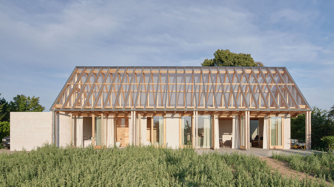 Glashaus in der Uckermark von Designer und Architekt Sigurd Larsen