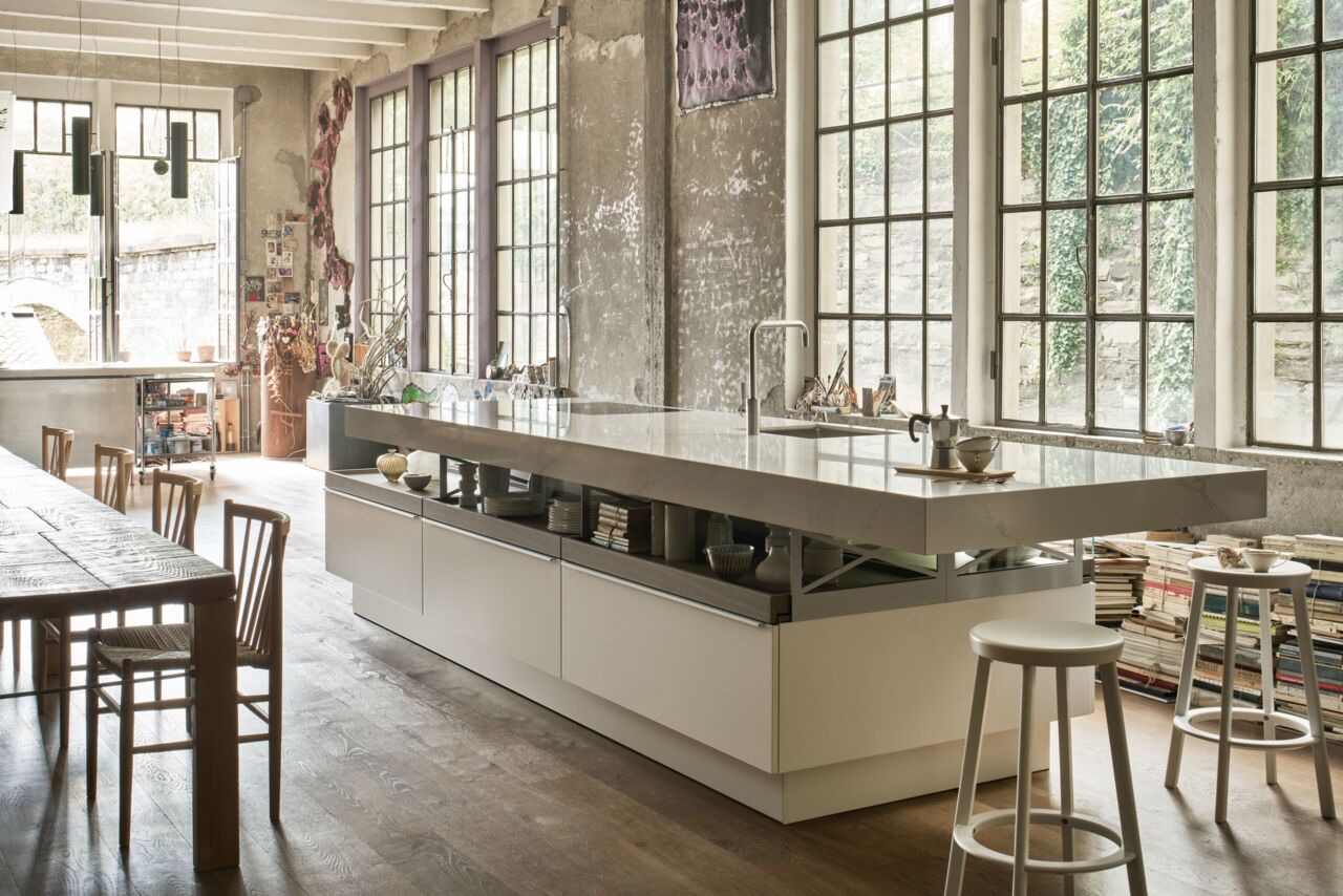 Moderne Inselküche +Modo von Poggenpohl