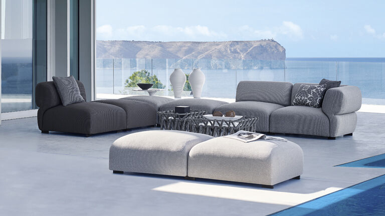 Patricia Urquiola_Butterfly Outdoor-Sofa