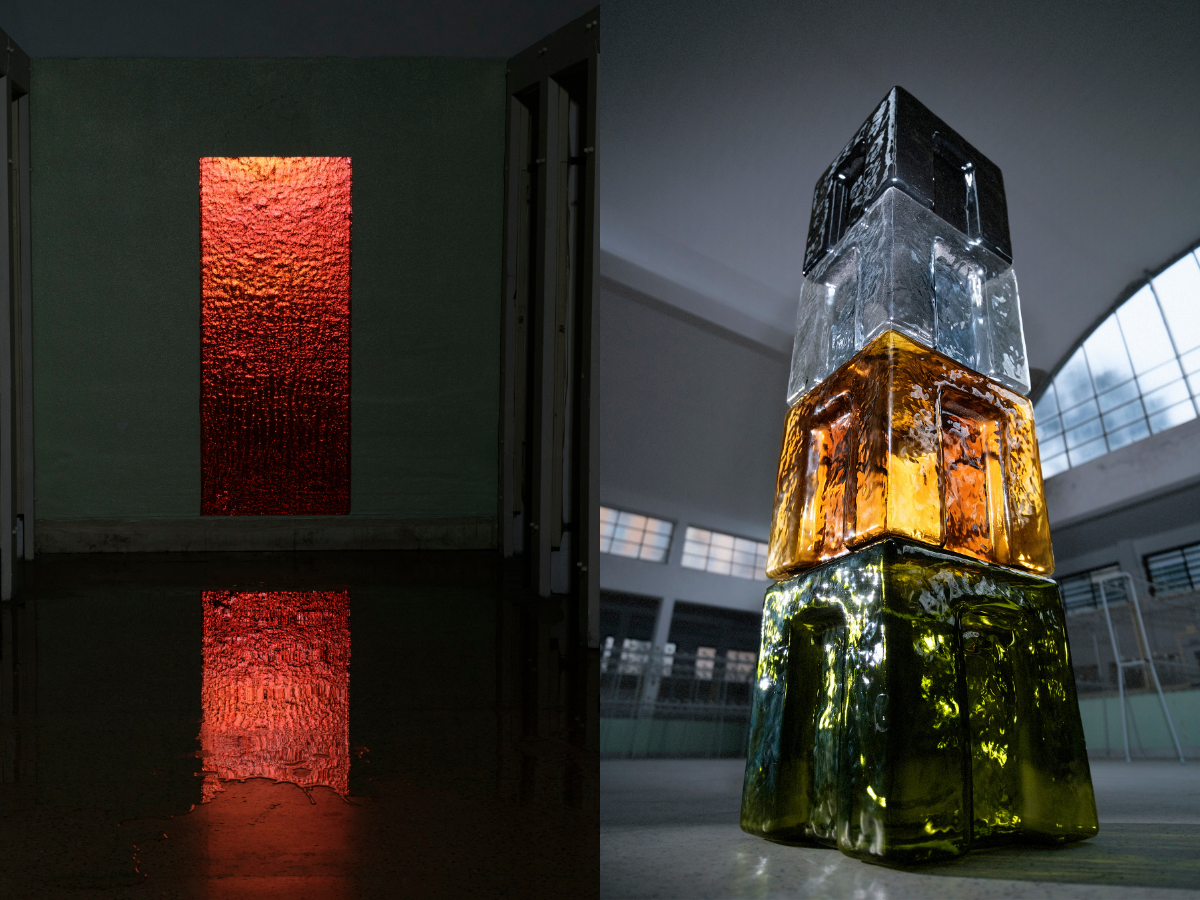 Collage aus zwei Bildern, auf denen man in einer dunklen Atmosphäre eine rote Glastür und bunte, gestapelte Glasbausteine im Piscina Romano sieht.