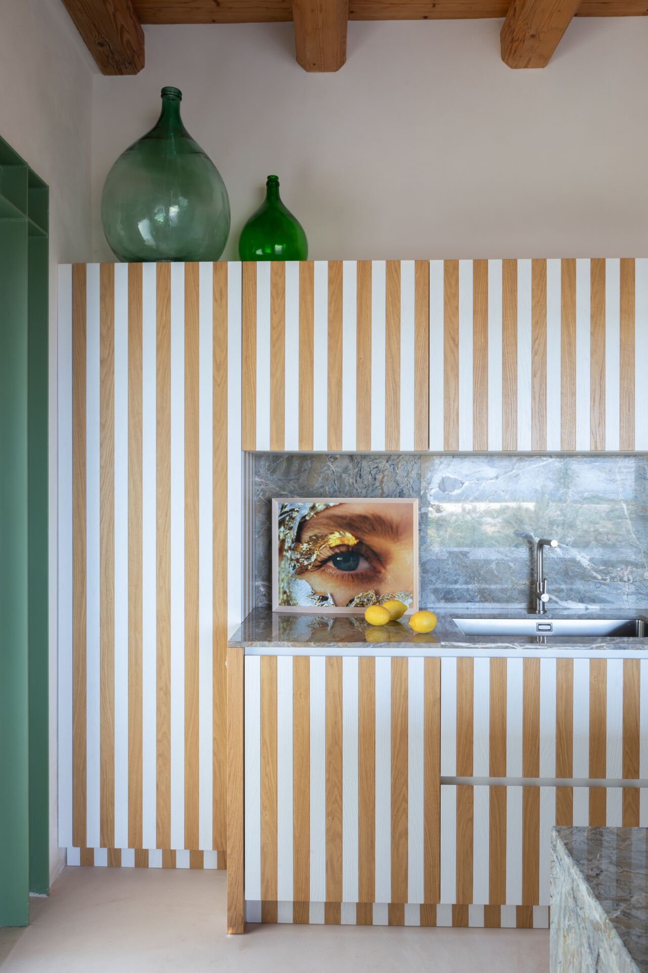 extra SIRACUSA BRUTALISTA-ph.monica spezia-livinginside-9