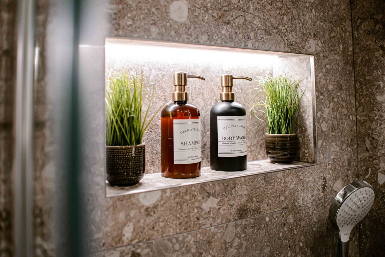 Ablage in Badezimmer in Ferienwohnung