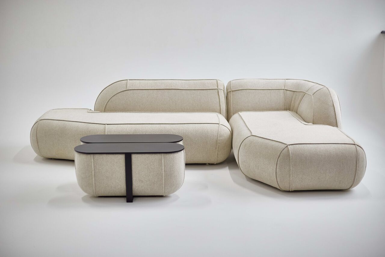 Sofa RAFT in cremeweiß von Donna und Svoya Studio