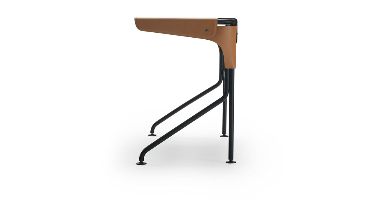 Tucano Desk – Zanotta