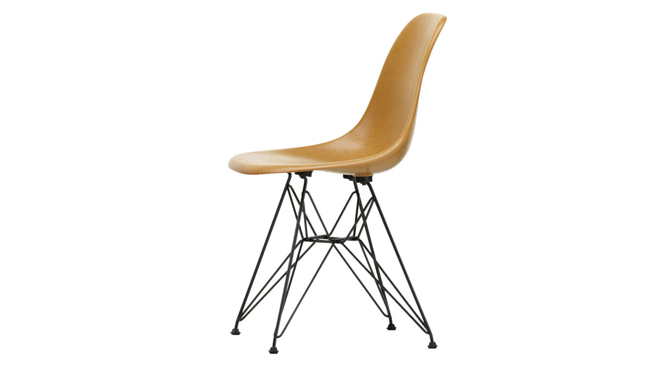 Eames Fiberglass Side Chair von Charles und Ray Eames, hergestellt von Vitra
