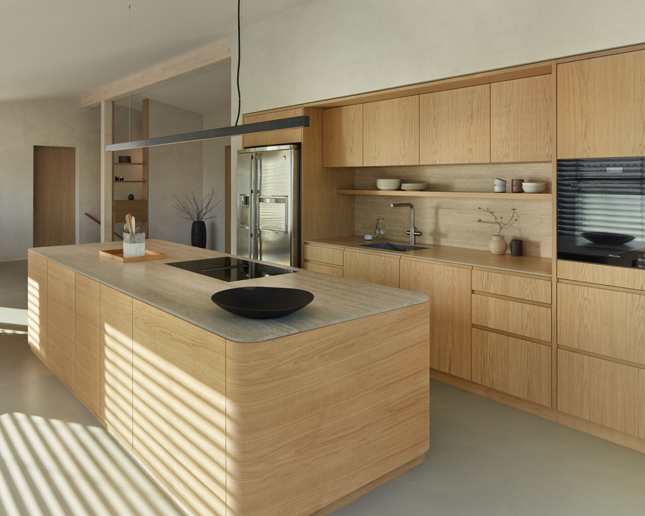 Moderne Inselküchen 2024: Die schönsten Ideen für Kücheninseln Moderne Inselküchen 2024: Die schönsten Ideen für Kücheninseln