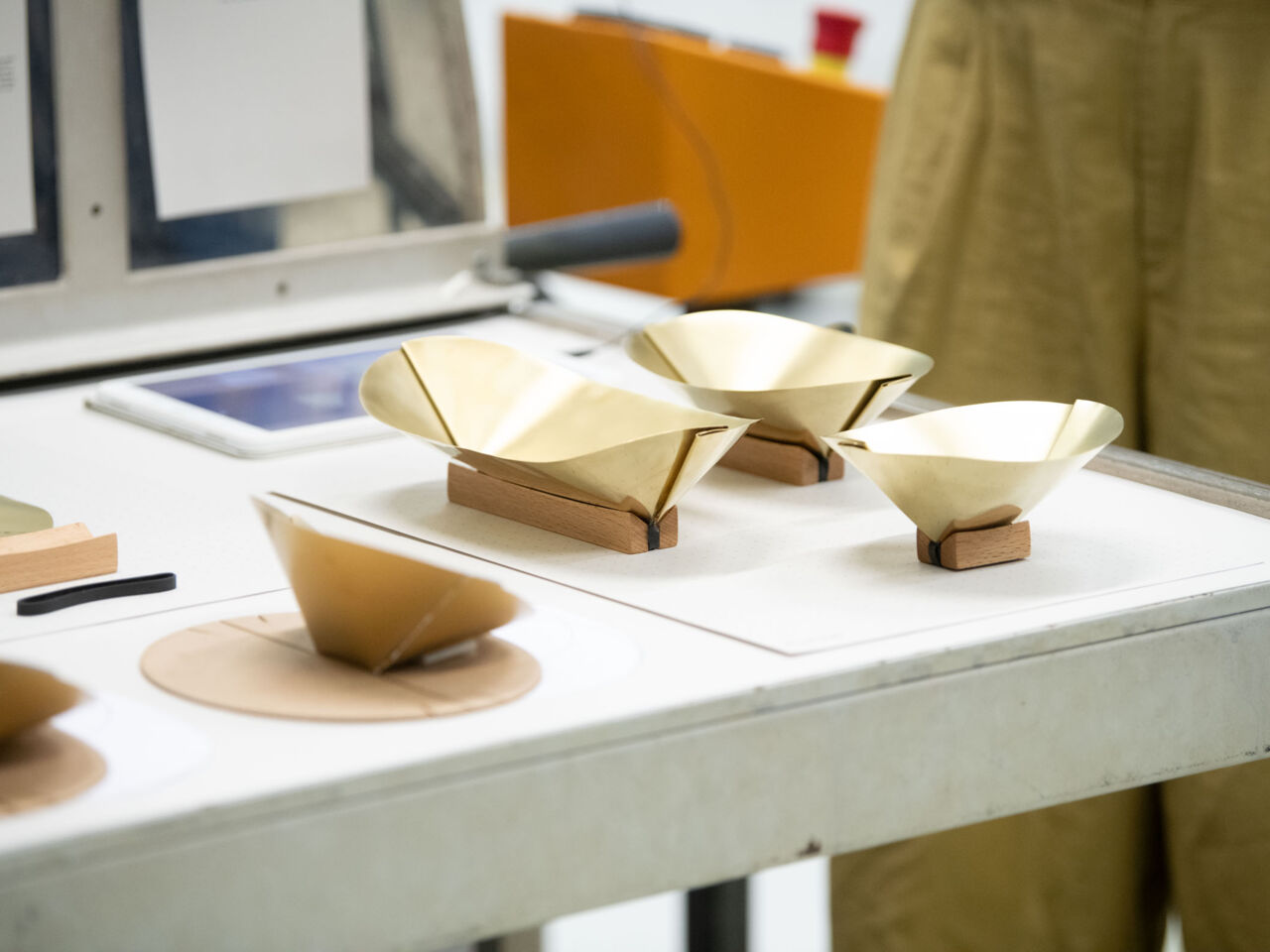 Katherine Lopez|New Craft Object Design | Peter Behrens School of Arts in Düsseldorf