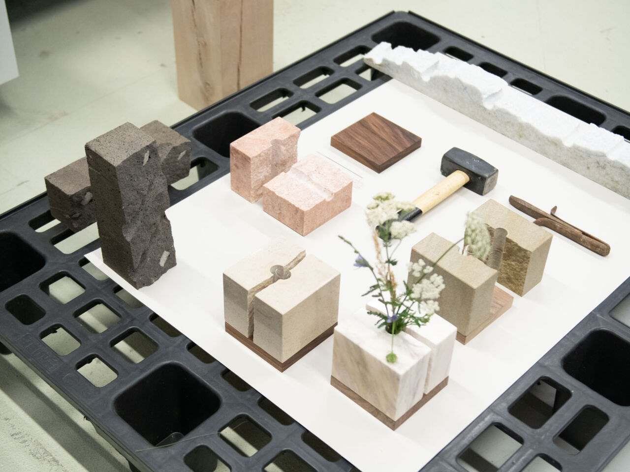 Moritz Poganiuch|New Craft Object Design | Peter Behrens School of Arts in Düsseldorf