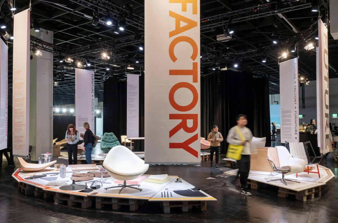imm-cologne-2024-community-circle-future-factory-furniture-pure-halle-4.2