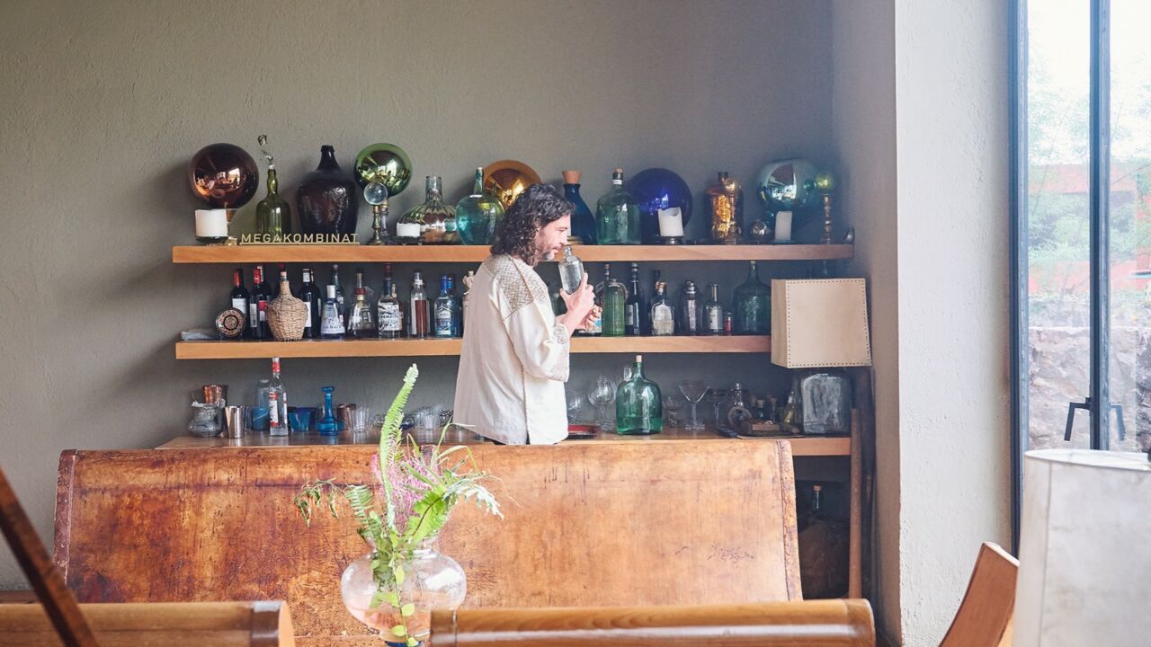 Cesar Cervantes vor seiner Bar