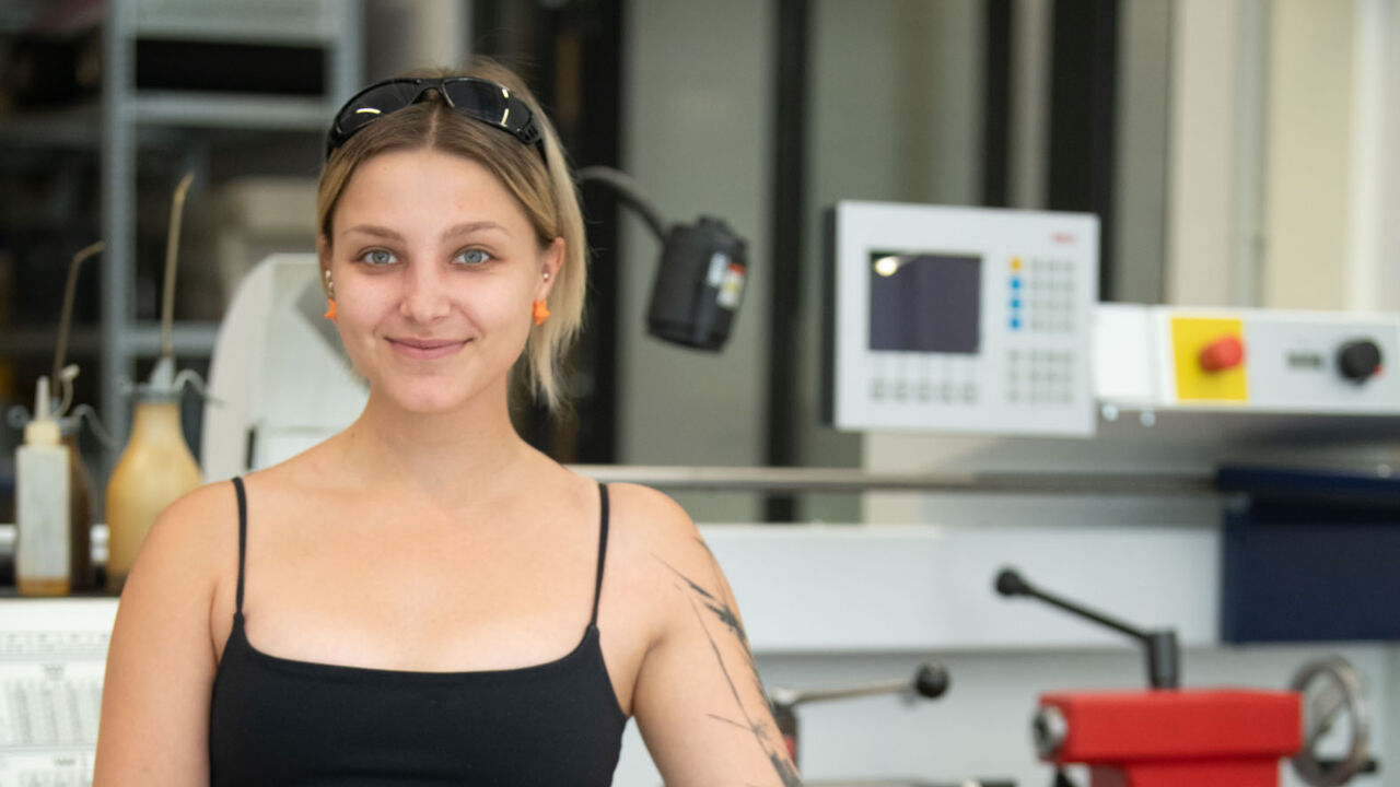 Agata Bourova| New Craft Object Design | Peter Behrens School of Arts in Düsseldorf