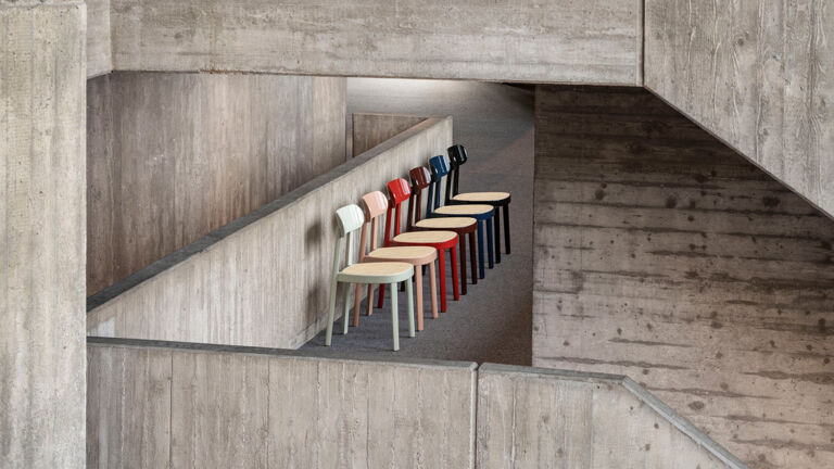 thonet-118-herkner-ingmar-kurth thonet-118-herkner-ingmar-kurth